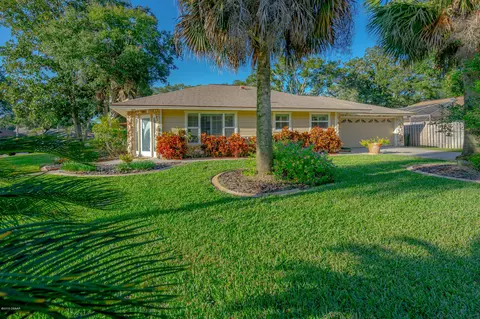 900 Brookside Dr, Ormond Beach, FL 32174 photo 5