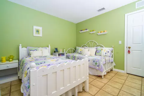 415 Central Mariners Dr, Edgewater, FL 32141 photo 16