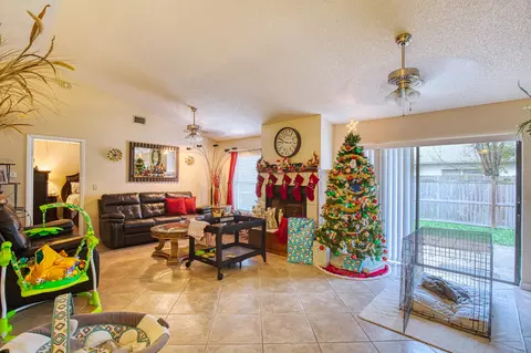 11 Thomas St, Ormond Beach, FL 32174 photo 6