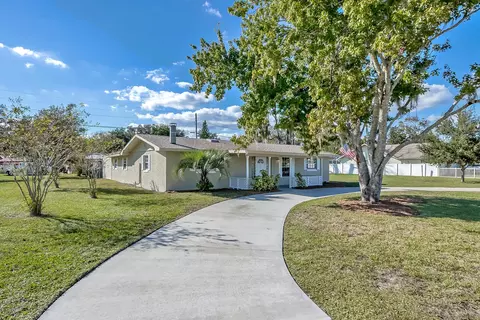 1928 Juniper Dr, Edgewater, FL 32141 photo 2