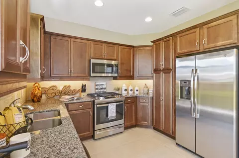 3948 NW 46th Ter, Ocala, FL 34482 photo 2