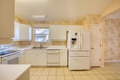 29 Reflections Village Dr, Ormond Beach, FL 32174 photo 7