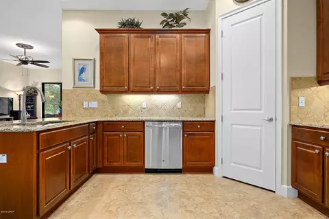 1252 Kilkenny Ct, Ormond Beach, FL 32174 photo 9