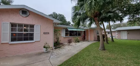 1471 John Anderson Dr, Ormond Beach, FL 32176 photo 4