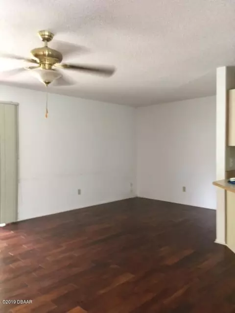 1003 Regent St, Edgewater, FL 32132 photo 2