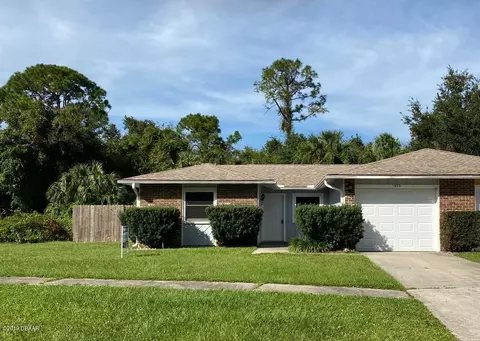 1003 Regent St, Edgewater, FL 32132 photo 1