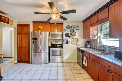 156 Melrose Ave, Ormond Beach, FL 32174 photo 10