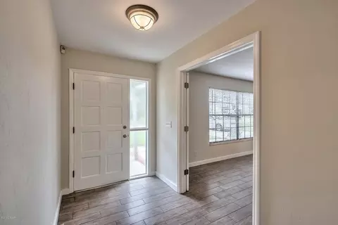 1404 Overbrook Dr, Ormond Beach, FL 32174 photo 2