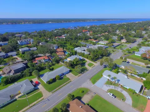 250 N Halifax Dr, Ormond Beach, FL 32176 photo 33