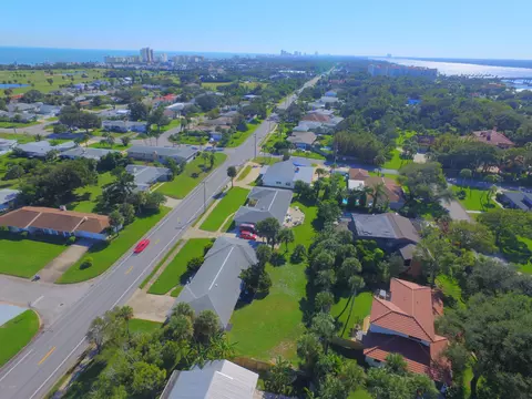 250 N Halifax Dr, Ormond Beach, FL 32176 photo 40