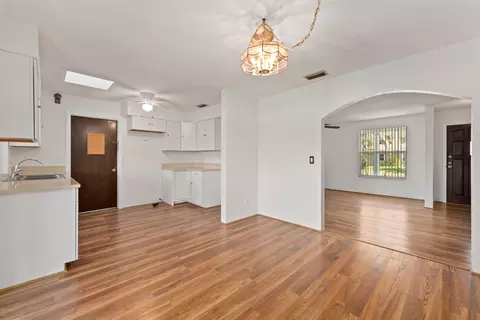 24 Brookwood Dr, Ormond Beach, FL 32174 photo 4