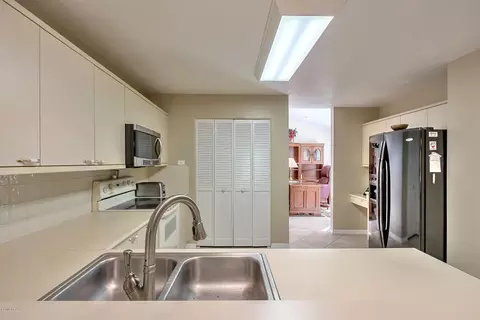 24 Treetop Cir, Ormond Beach, FL 32174 photo 12