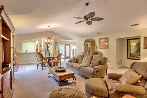 24 Treetop Cir, Ormond Beach, FL 32174 photo 9