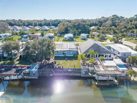 105 Douglas St, Edgewater, FL 32141 photo 2