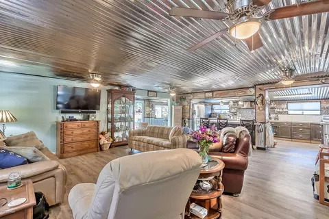 105 Douglas St, Edgewater, FL 32141 photo 6