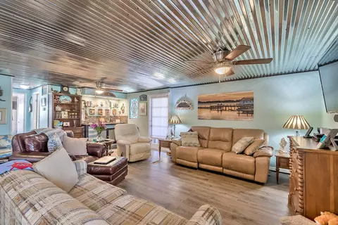 105 Douglas St, Edgewater, FL 32141 photo 8