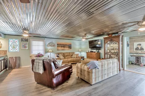 105 Douglas St, Edgewater, FL 32141 photo 9