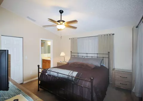 2204 Victory Palm Dr, Edgewater, FL 32141 photo 9