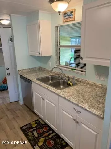 4340 Cedar Way, Edgewater, FL 32141 photo 11