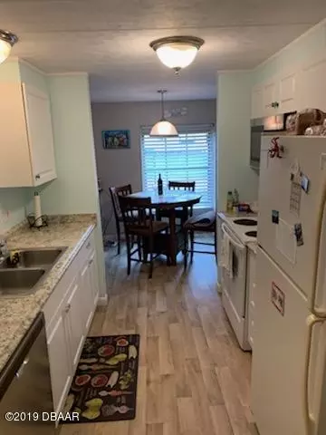 4340 Cedar Way, Edgewater, FL 32141 photo 13