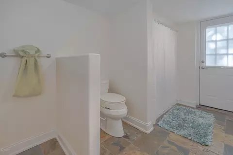 428 N Riverside Dr, Edgewater, FL 32132 photo 17
