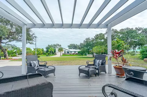 428 N Riverside Dr, Edgewater, FL 32132 photo 3