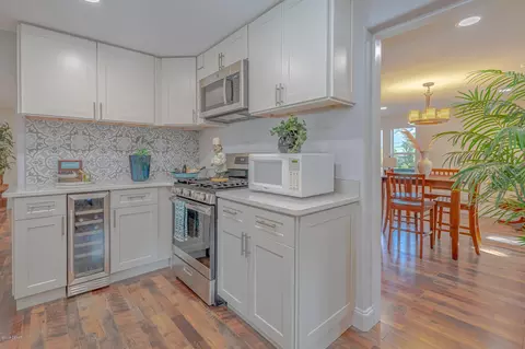 428 N Riverside Dr, Edgewater, FL 32132 photo 12