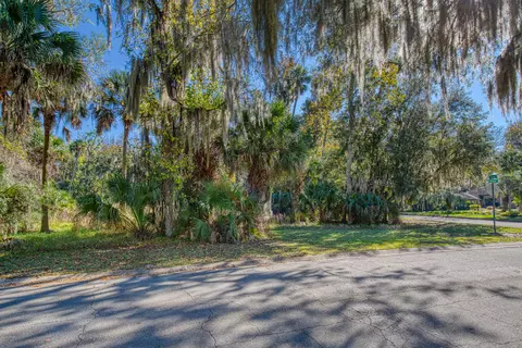 4013 Calusa Ln, Ormond Beach, FL 32174 photo 1