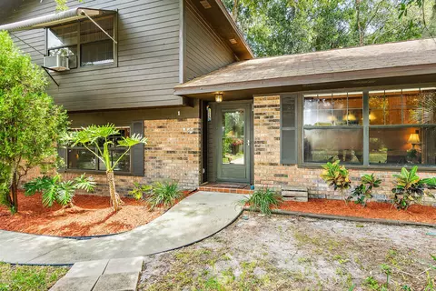 1 Walden Ln, Ormond Beach, FL 32174 photo 2