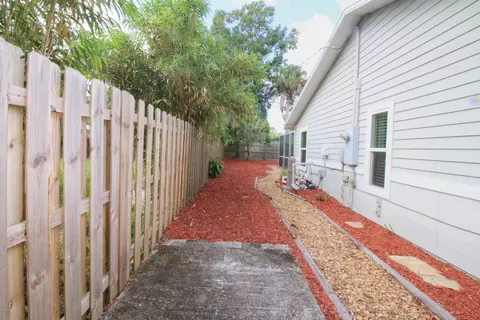 3004 Needle Palm Dr, Edgewater, FL 32141 photo 21