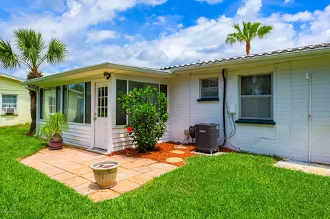 12 Sunny Shore Dr, Ormond Beach, FL 32176 photo 5