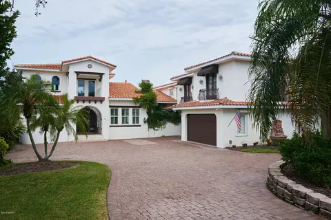 347 N Beach St, Ormond Beach, FL 32174 photo 4