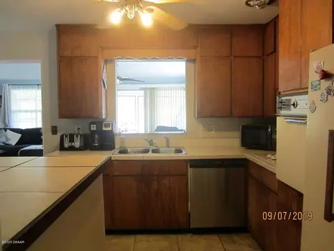 1911 Juniper Dr, Edgewater, FL 32141 photo 8
