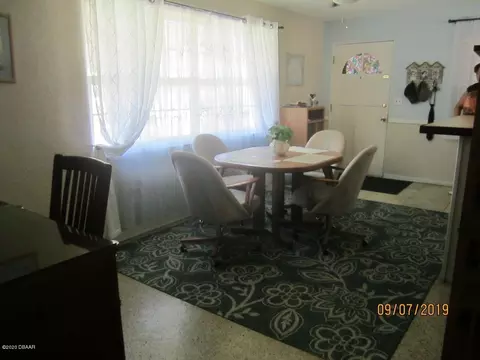 1911 Juniper Dr, Edgewater, FL 32141 photo 6