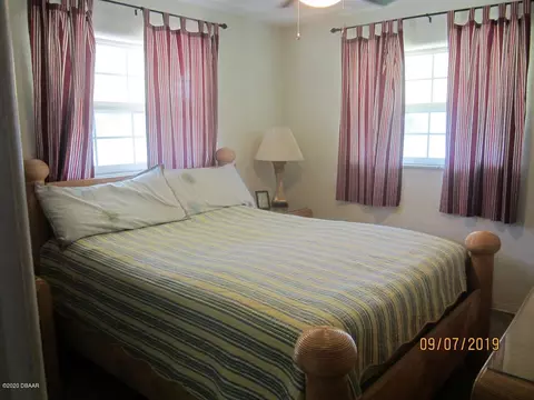 1911 Juniper Dr, Edgewater, FL 32141 photo 15