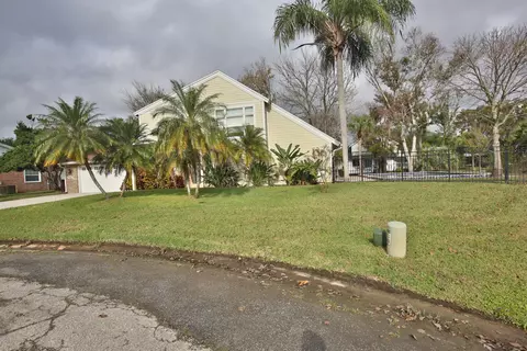 9 Waterberry Cir, Ormond Beach, FL 32174 photo 2