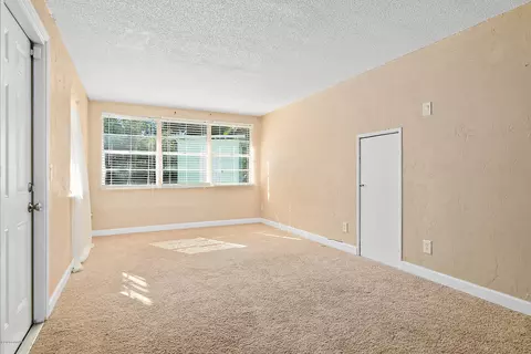 16 Alamanda Dr, Ormond Beach, FL 32176 photo 10