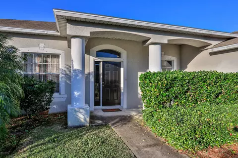 2724 Pine Tree Dr, Edgewater, FL 32141 photo 2