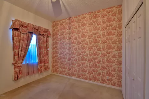 2724 Pine Tree Dr, Edgewater, FL 32141 photo 17