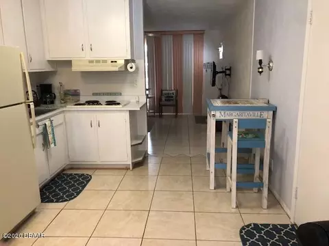 97 Laurie Dr, Ormond Beach, FL 32176 photo 8