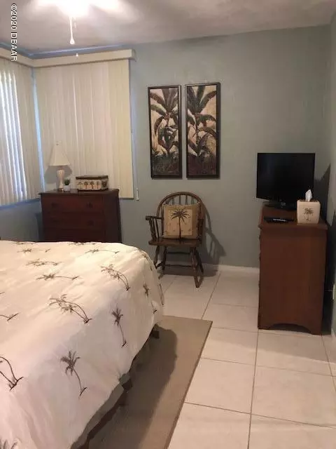 97 Laurie Dr, Ormond Beach, FL 32176 photo 13