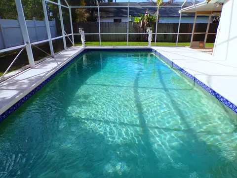 2940 Queen Palm Dr, Edgewater, FL 32141 photo 3