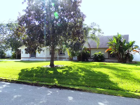 2940 Queen Palm Dr, Edgewater, FL 32141 photo 1