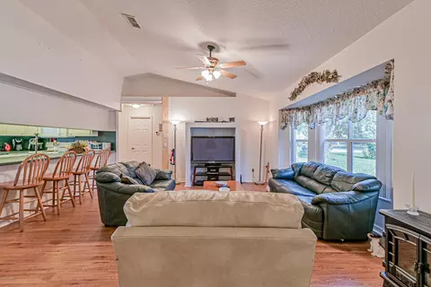 3330 Juniper Dr, Edgewater, FL 32141 photo 8