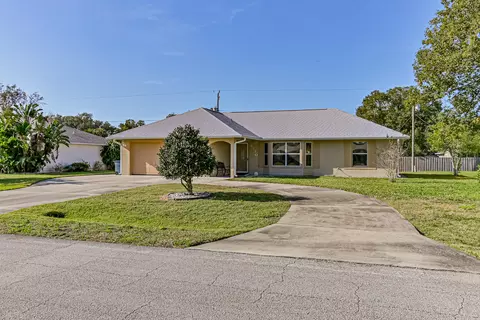 3330 Juniper Dr, Edgewater, FL 32141 photo 2