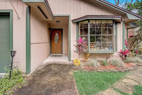 789 E Victoria Cir, Ormond Beach, FL 32174 photo 2