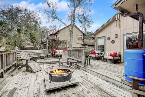 789 E Victoria Cir, Ormond Beach, FL 32174 photo 3