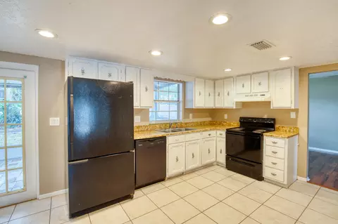 8 Arrowhead Cir, Ormond Beach, FL 32174 photo 27
