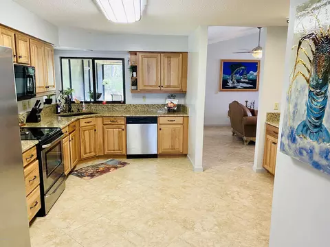 193 Cloveridge Ct, Edgewater, FL 32141 photo 3