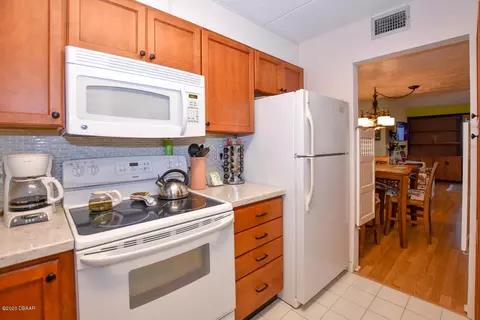 60 Vining Ct #130, Ormond Beach, FL 32176 photo 7